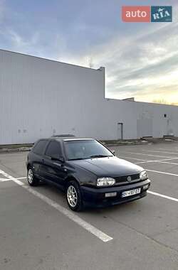 Хэтчбек Volkswagen Golf 1994 в Полтаве