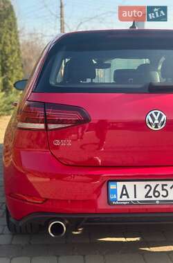 Хэтчбек Volkswagen Golf 2019 в Глевахе