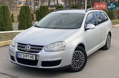 Універсал Volkswagen Golf 2009 в Хмельницькому