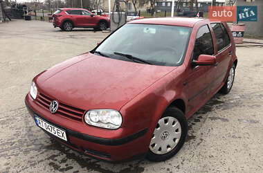 Хетчбек Volkswagen Golf 1998 в Калуші