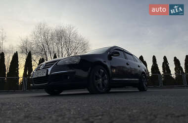 Универсал Volkswagen Golf 2009 в 