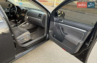 Универсал Volkswagen Golf 2009 в 