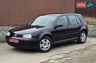 Хетчбек Volkswagen Golf 2002 в Полтаві