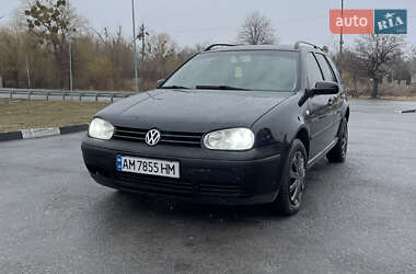 Універсал Volkswagen Golf 2000 в Звягелі