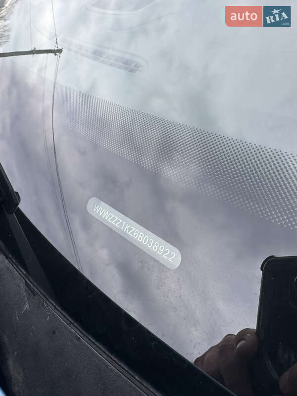 Хэтчбек Volkswagen Golf 2006 в Лубнах