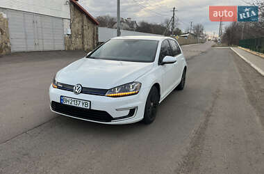 Хэтчбек Volkswagen Golf 2015 в Одессе