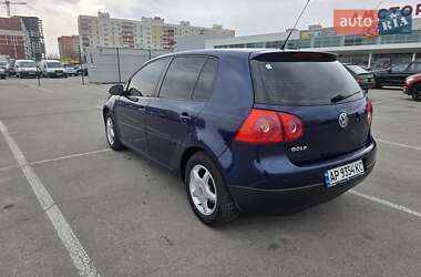 Хэтчбек Volkswagen Golf 2006 в Запорожье