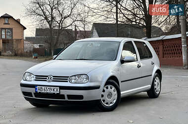 Хэтчбек Volkswagen Golf 2000 в Виннице