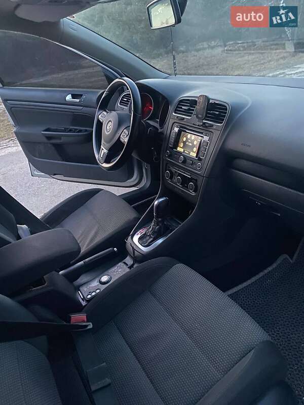 Универсал Volkswagen Golf 2011 в Камне-Каширском