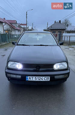 Хетчбек Volkswagen Golf 1996 в Коломиї