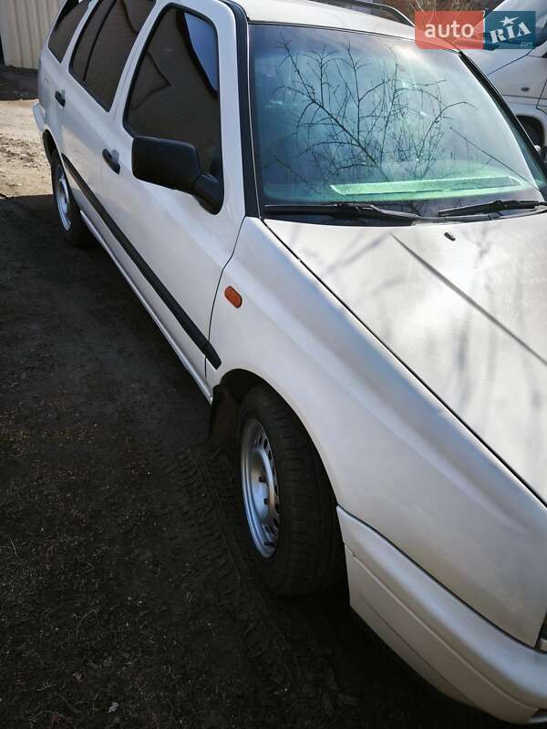 Універсал Volkswagen Golf 1997 в Вінниці