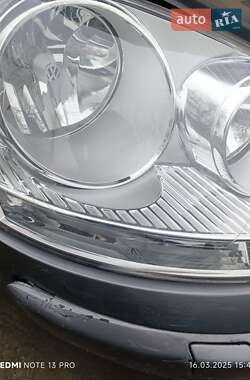 Хетчбек Volkswagen Golf 2005 в 
