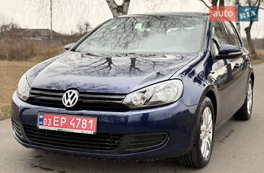 Хетчбек Volkswagen Golf 2010 в Львові