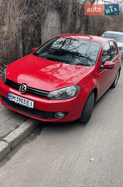 Хэтчбек Volkswagen Golf 2009 в 