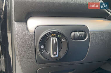 Універсал Volkswagen Golf 2010 в 