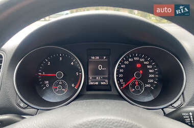 Універсал Volkswagen Golf 2010 в 