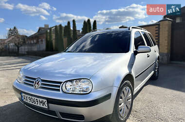Универсал Volkswagen Golf 2000 в 