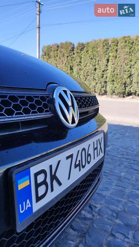 Універсал Volkswagen Golf 2012 в Вараші