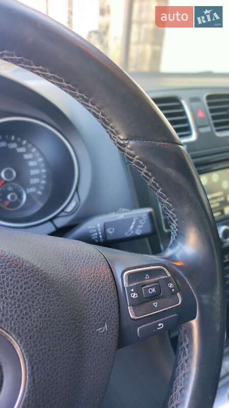 Універсал Volkswagen Golf 2012 в Вараші