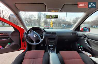 Универсал Volkswagen Golf 1999 в 
