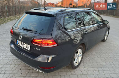 Универсал Volkswagen Golf 2018 в 