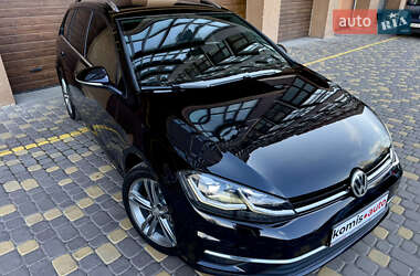 Універсал Volkswagen Golf 2017 в 