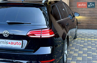 Універсал Volkswagen Golf 2017 в 