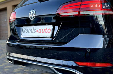 Універсал Volkswagen Golf 2017 в 
