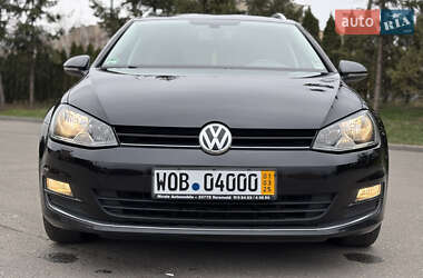 Универсал Volkswagen Golf 2017 в 