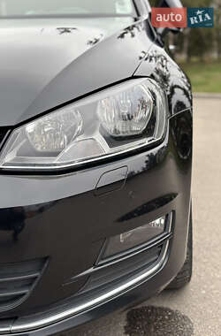 Универсал Volkswagen Golf 2017 в 