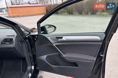 Универсал Volkswagen Golf 2017 в 