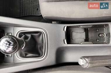 Хетчбек Volkswagen Golf 2006 в 