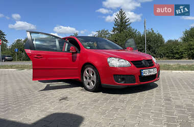 Хетчбек Volkswagen Golf 2006 в 