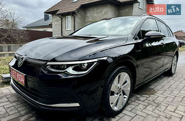 Универсал Volkswagen Golf 2022 в 
