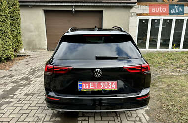 Универсал Volkswagen Golf 2022 в 