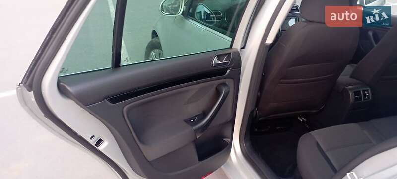 Универсал Volkswagen Golf 2009 в Хмельнике фото 11 Универсал Volkswagen Golf 2009 в Хмельнике