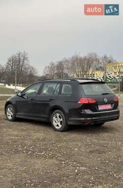 Универсал Volkswagen Golf 2015 в 