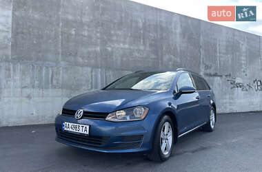 Универсал Volkswagen Golf 2015 в 