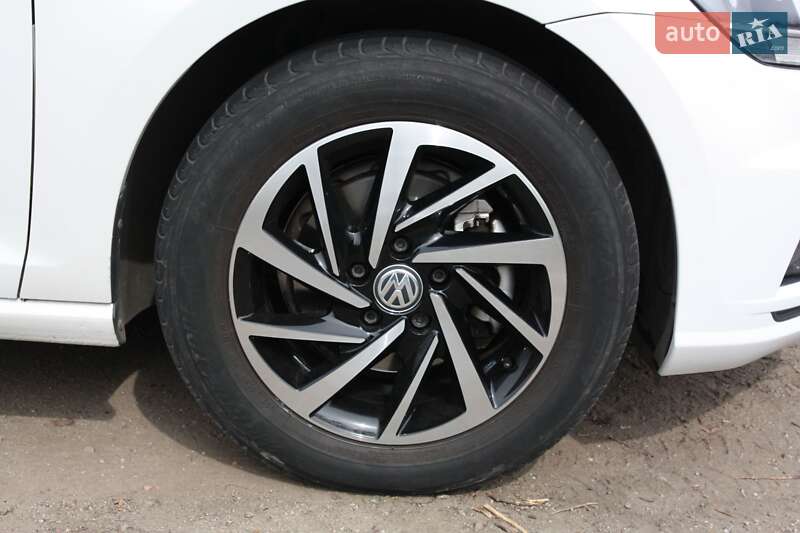Универсал Volkswagen Golf 2017 в Кропивницком фото 39 Универсал Volkswagen Golf 2017 в Кропивницком