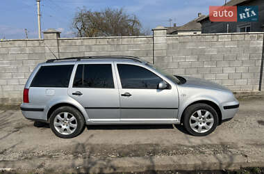 Универсал Volkswagen Golf 2006 в 