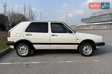 Хэтчбек Volkswagen Golf 1988 в 
