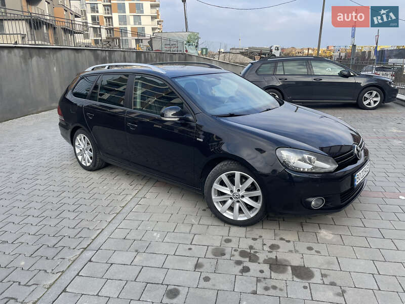 Универсал Volkswagen Golf 2012 в Тернополе