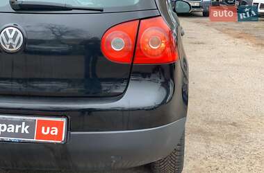 Хэтчбек Volkswagen Golf 2006 в 