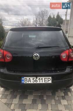 Хэтчбек Volkswagen Golf 2007 в 