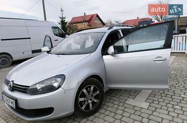 Универсал Volkswagen Golf 2012 в 