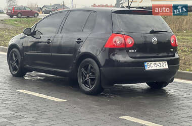 Хетчбек Volkswagen Golf 2008 в 