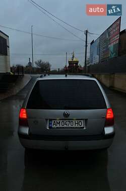 Універсал Volkswagen Golf 2000 в 