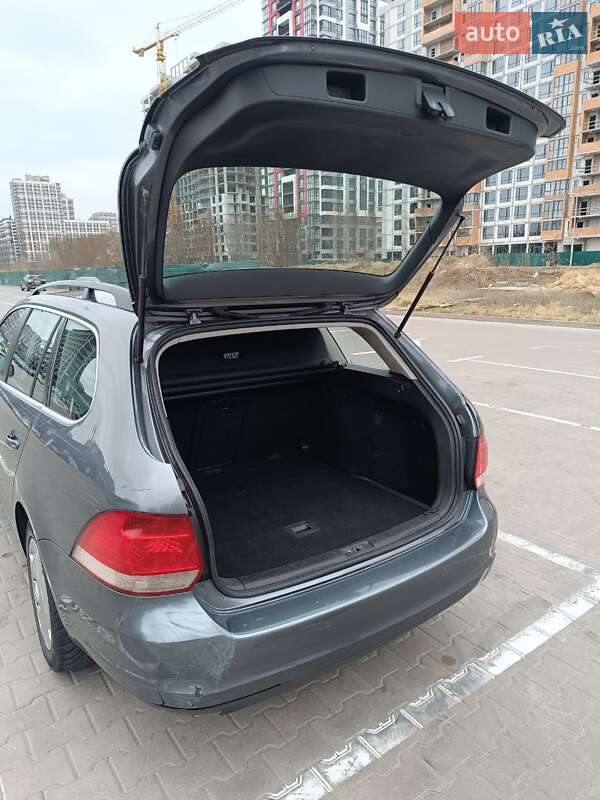 Универсал Volkswagen Golf 2009 в Киеве фото 12 Универсал Volkswagen Golf 2009 в Киеве