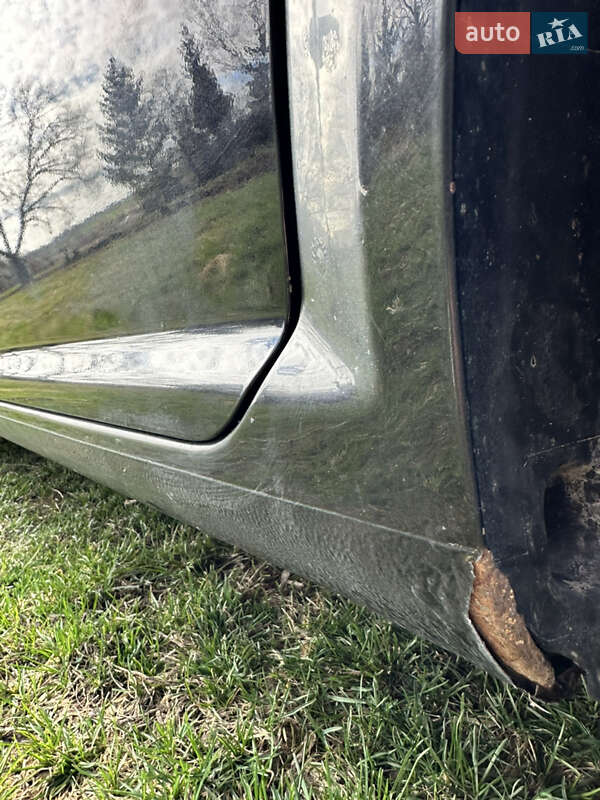 Хетчбек Volkswagen Golf 2000 в Тернополі