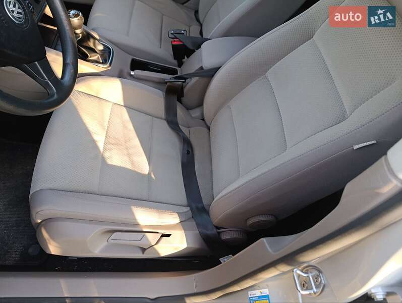 Хэтчбек Volkswagen Golf 2007 в Звягеле